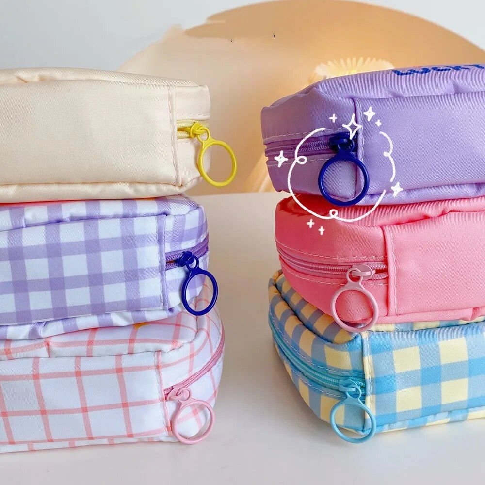 Korean Cartoon Bear Sanitary Napkin Organizer